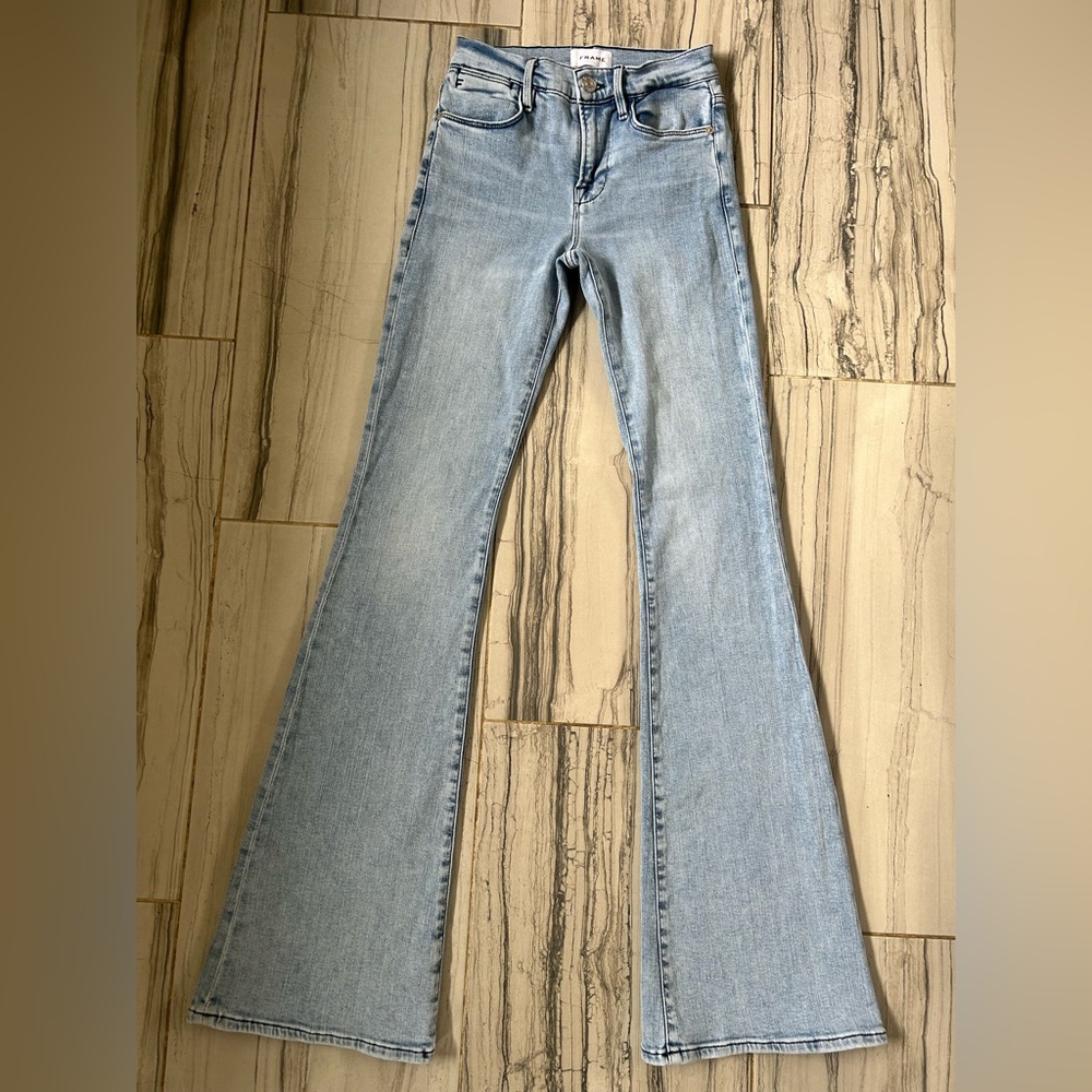 Frame Le High Flare High Rise Stretch Flare Jeans - Picture 16 of 16